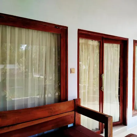 Mengalung Bungalow Kuta  Exterior foto