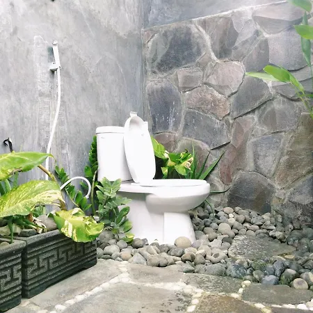 Mengalung Bungalow Kuta  Exterior foto