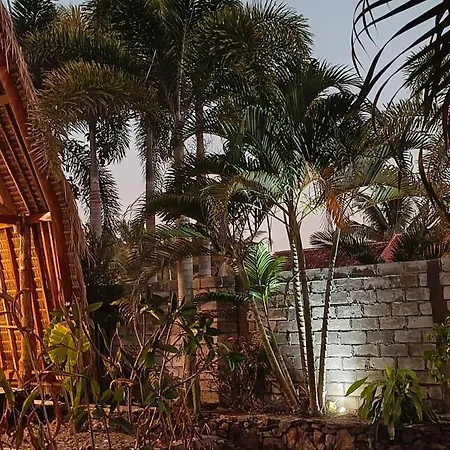 Mengalung Bungalow Kuta  Exterior foto