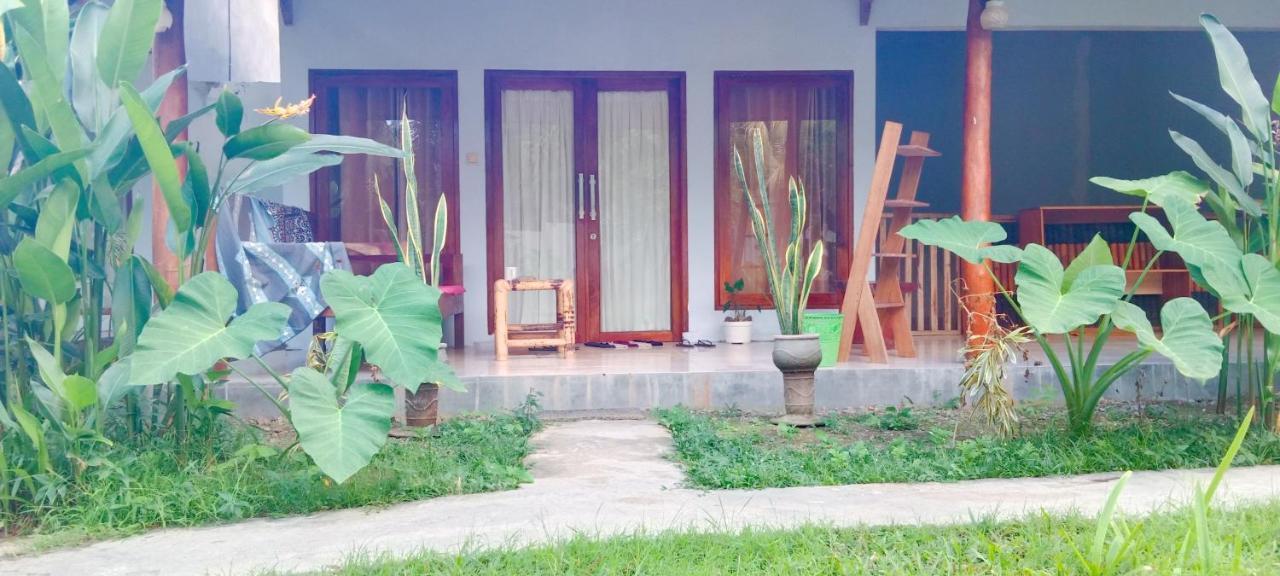 Mengalung Homestay